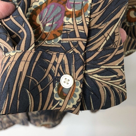 Ann Taylor Loft Women's Peacock Feather Button Up Long Sleeve Blouse Size XS - Picture 4 of 7